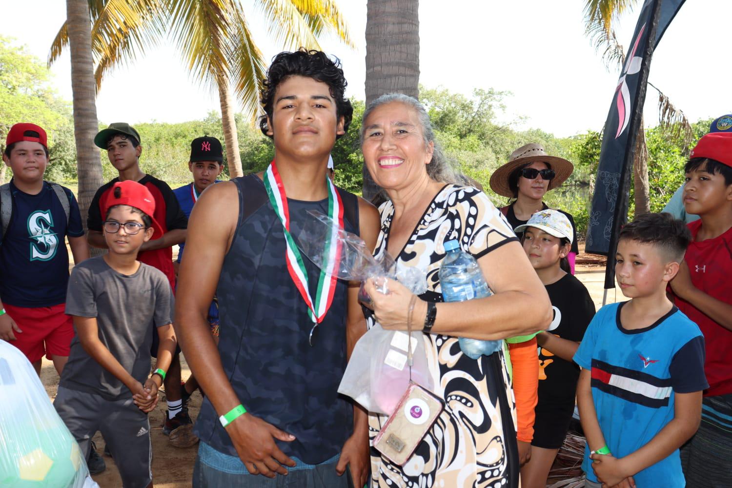 $!Disfrutan más de 50 ciclistas la Rodada 10KM, en la Isla de la Piedra