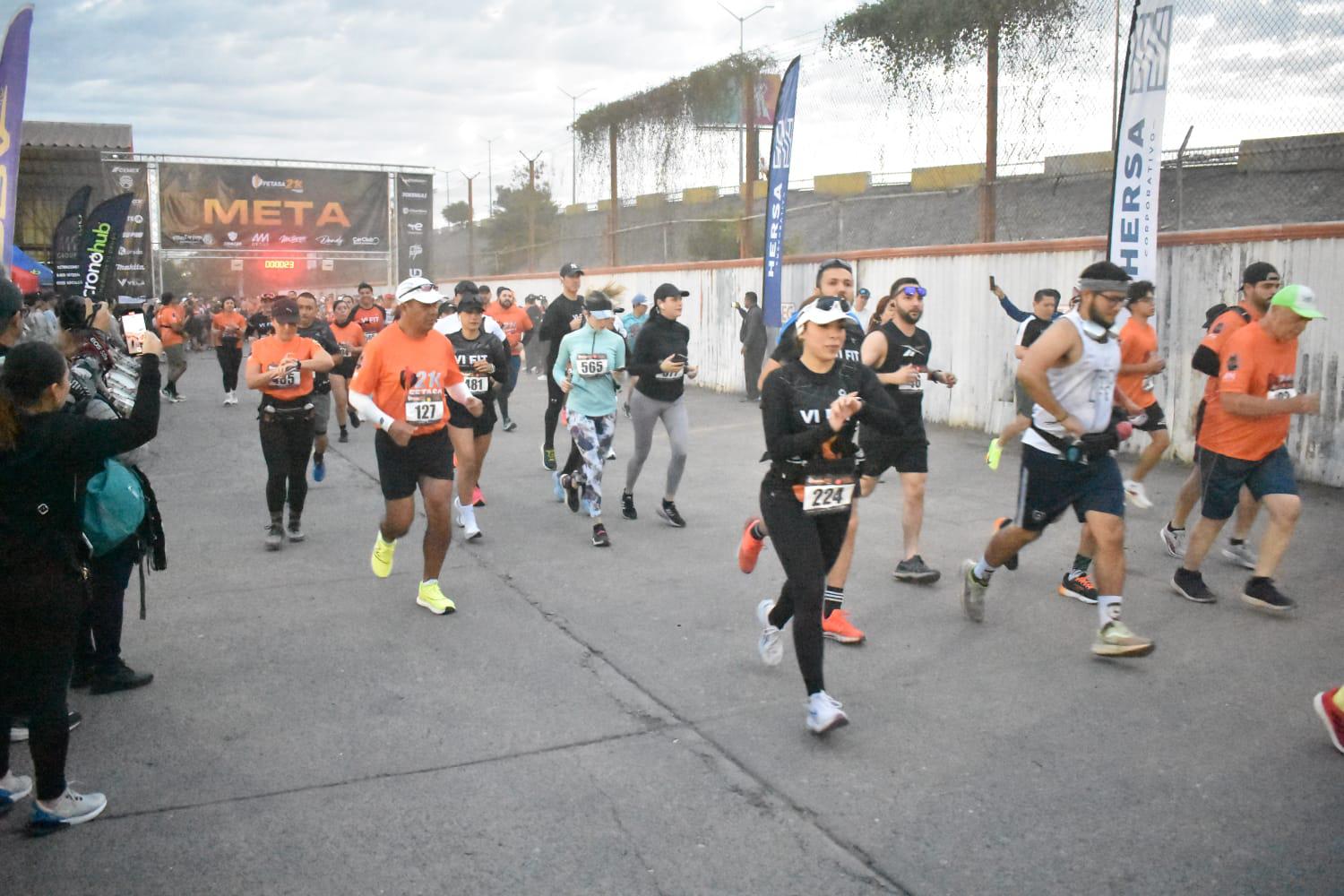 $!Arranca el Medio Maratón Fetasa ‘Pasos de Acero’ 2024