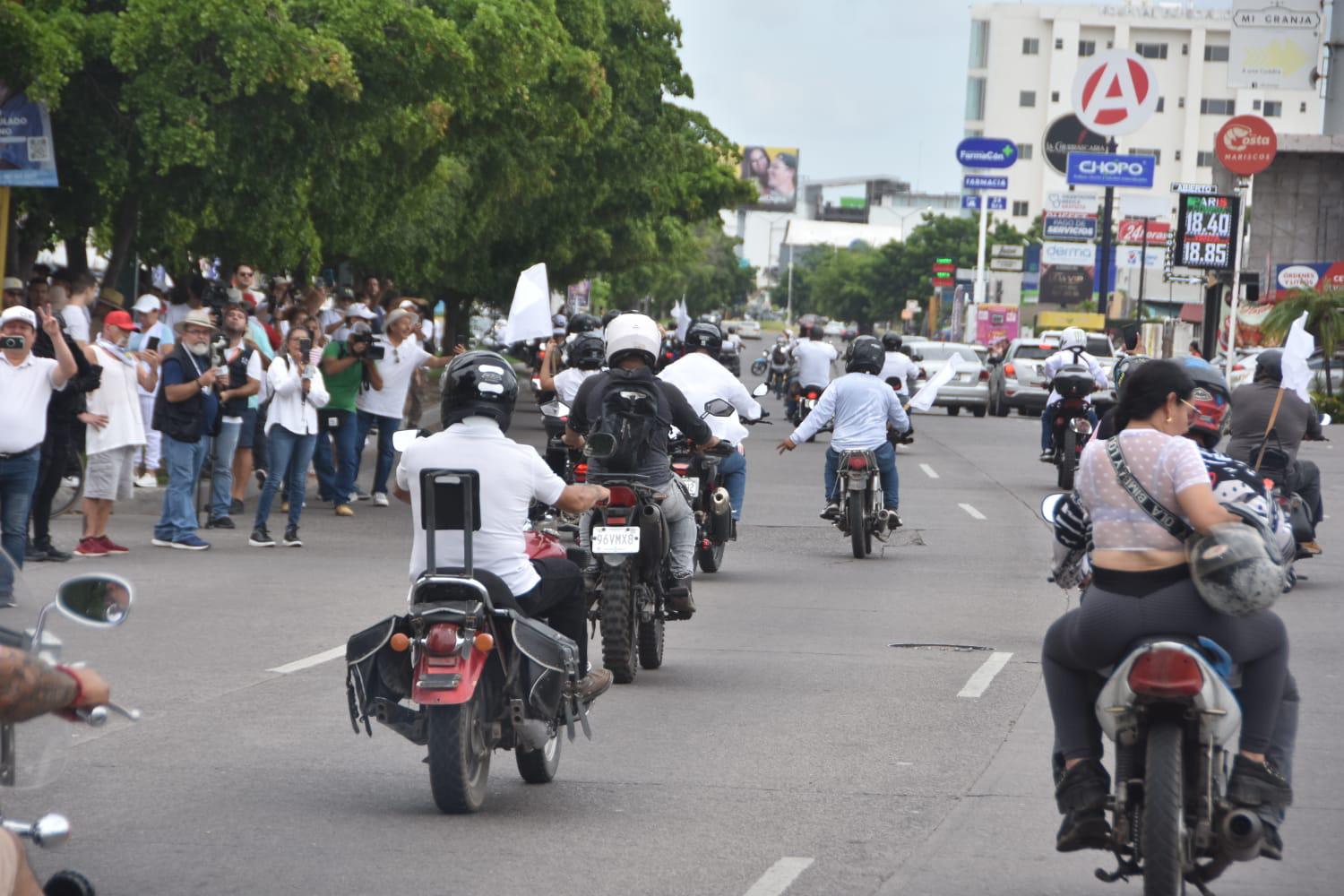 $!Marchan en Culiacán para recuperar sus calles y exigir la paz para Sinaloa