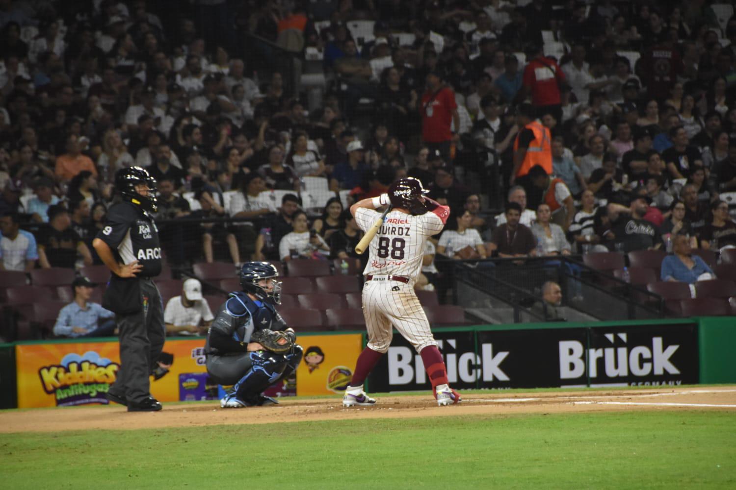 $!Tomateros de Culiacán comienza con el pie derecho la Temporada 2024-2025 de la LMP