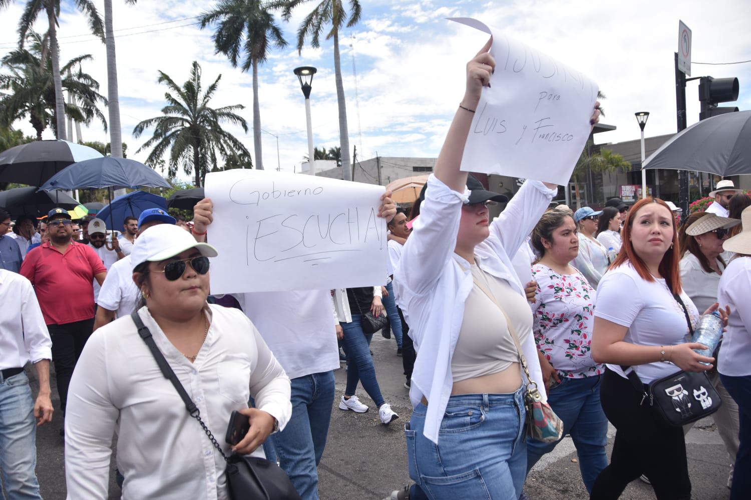 $!Tras desaparición de su secretario, Partido Sinaloense suspende campañas en todo el estado