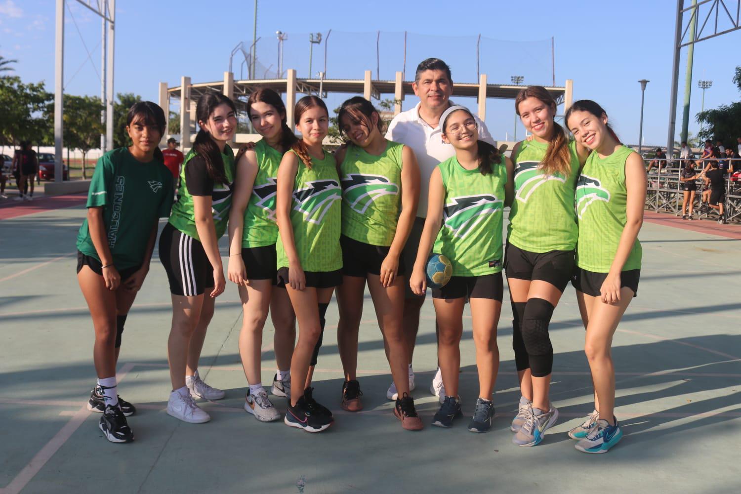 $!Colegio Militarizado y Prepa Vasconcelos se coronan en handball de Olimpiada Deportiva Estudiantil