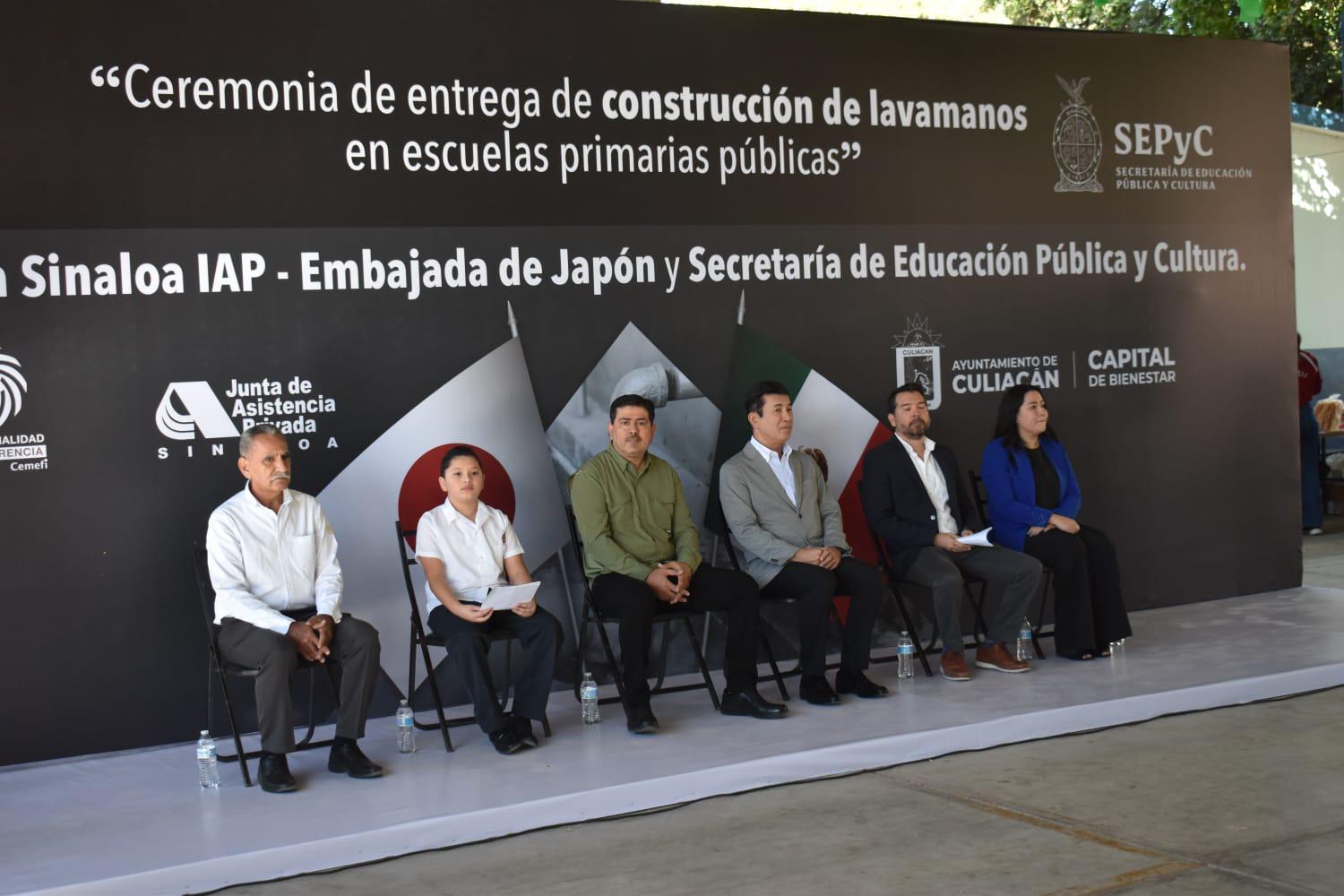 $!Encabeza Embajador de Japón evento en Culiacán, y brillan por su ausencia representantes del Gobierno local