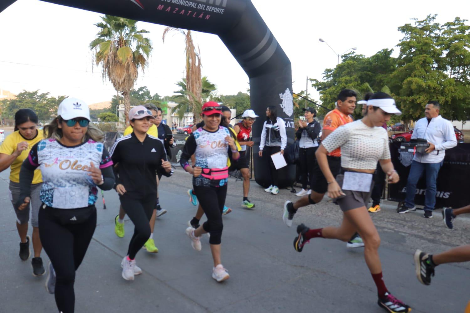 $!Celebra Victoriano Álvarez 60 años como entrenador con carrera en Santa Teresa