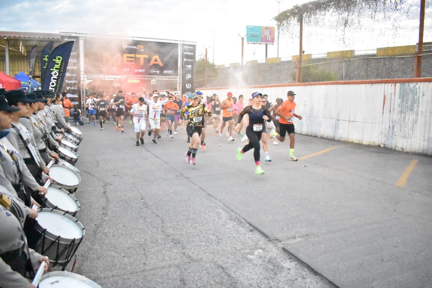 $!Arranca el Medio Maratón Fetasa ‘Pasos de Acero’ 2024