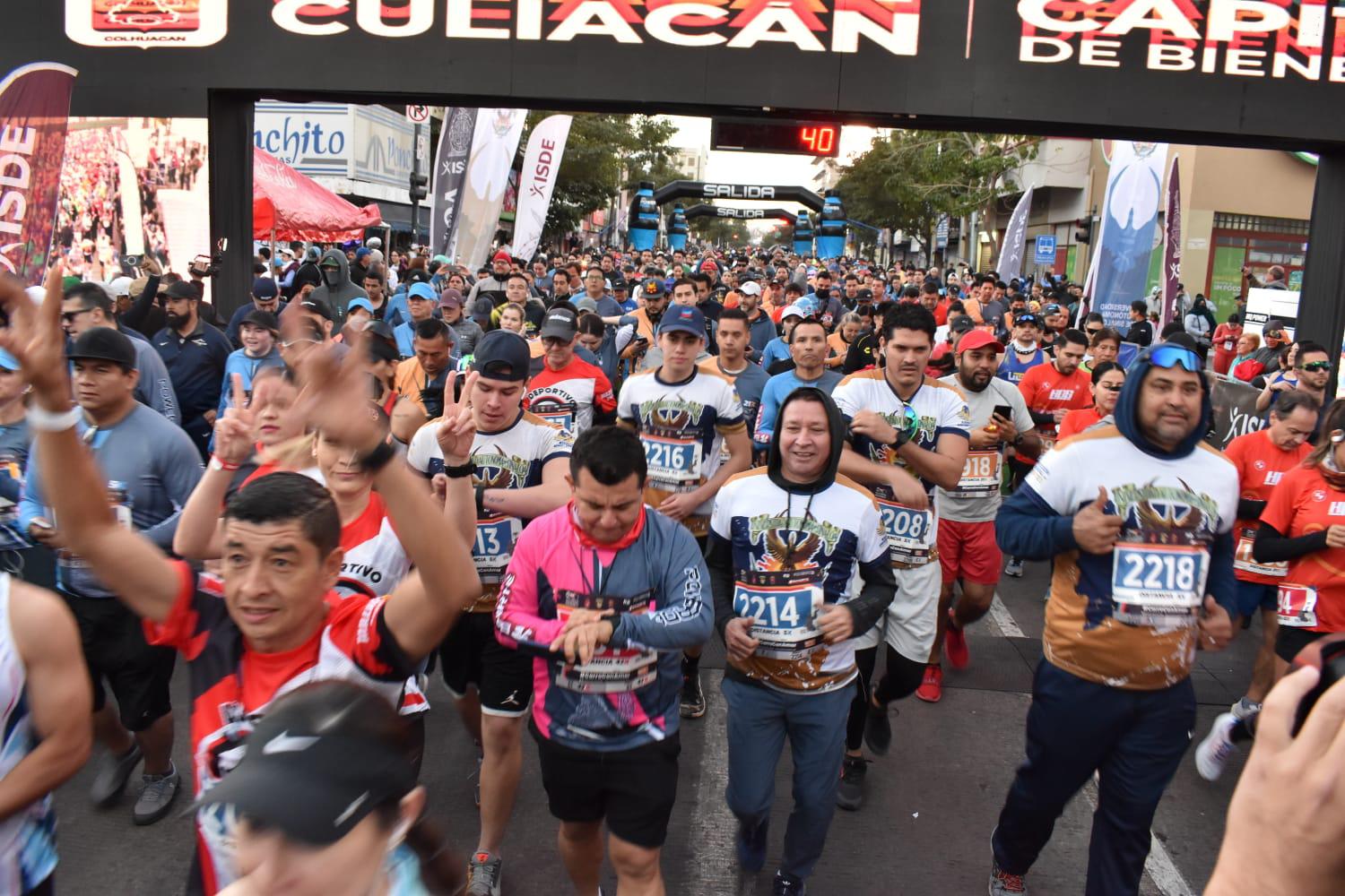 $!Culichis dominan la edición 32 del Maratón Internacional de Culiacán