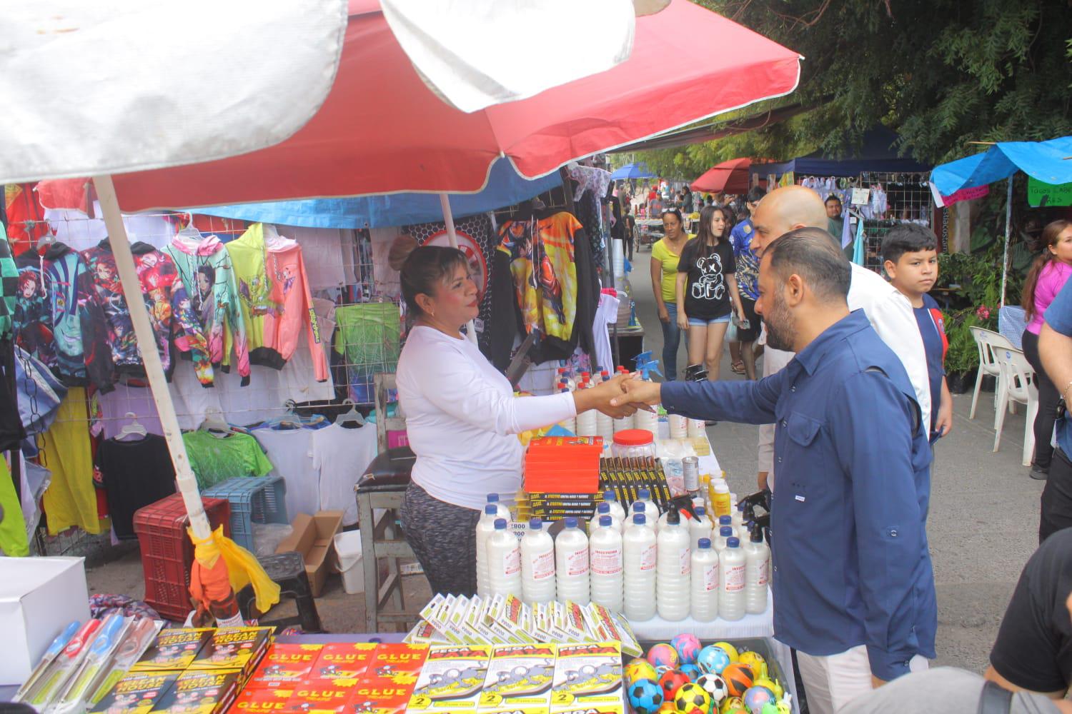 $!Atiende Oficialía Mayor a locatarios de mercados municipales y tianguistas