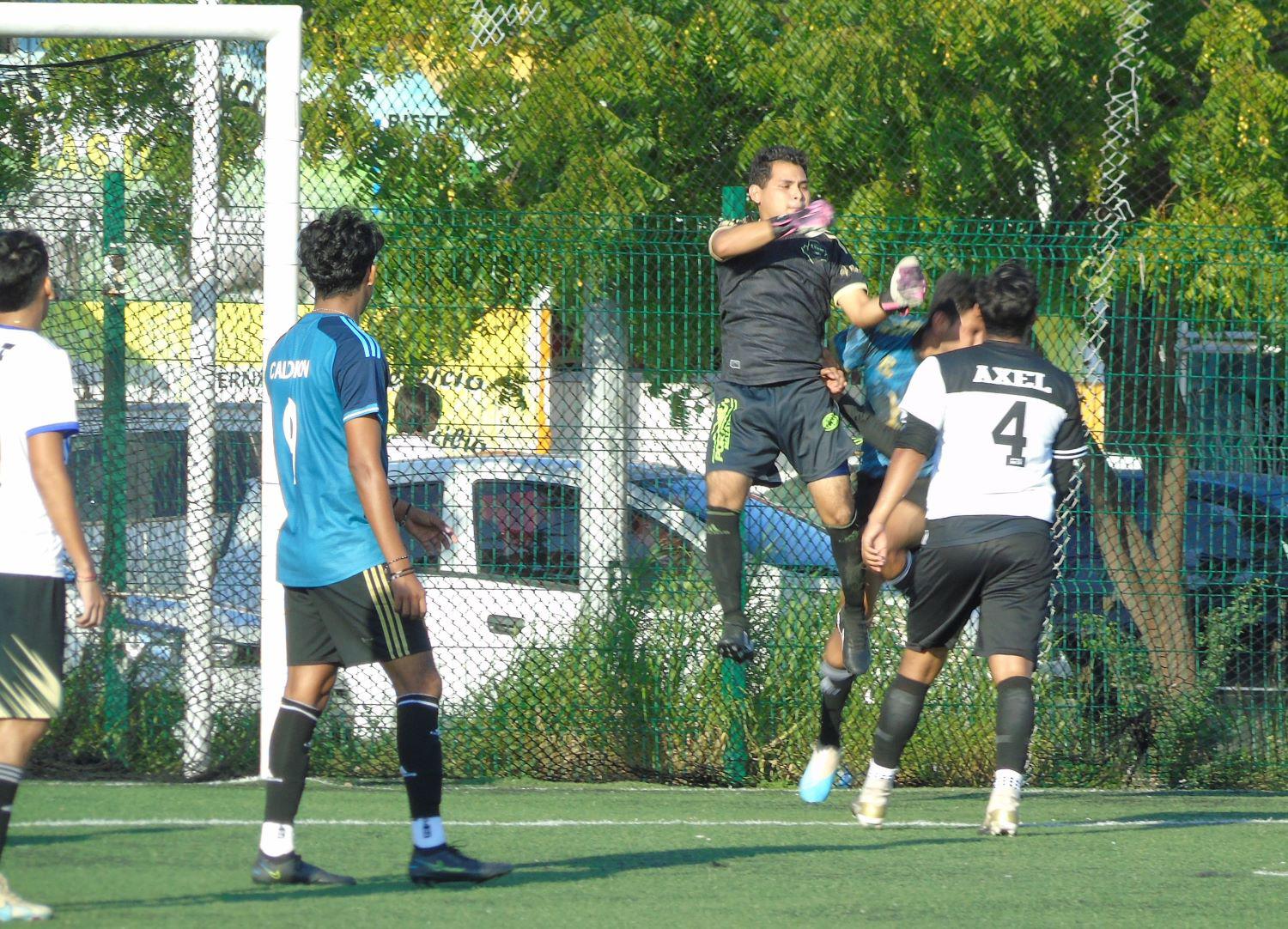 $!UADO y Educación Física ‘C’-UAS van por el título de Copa Universitaria