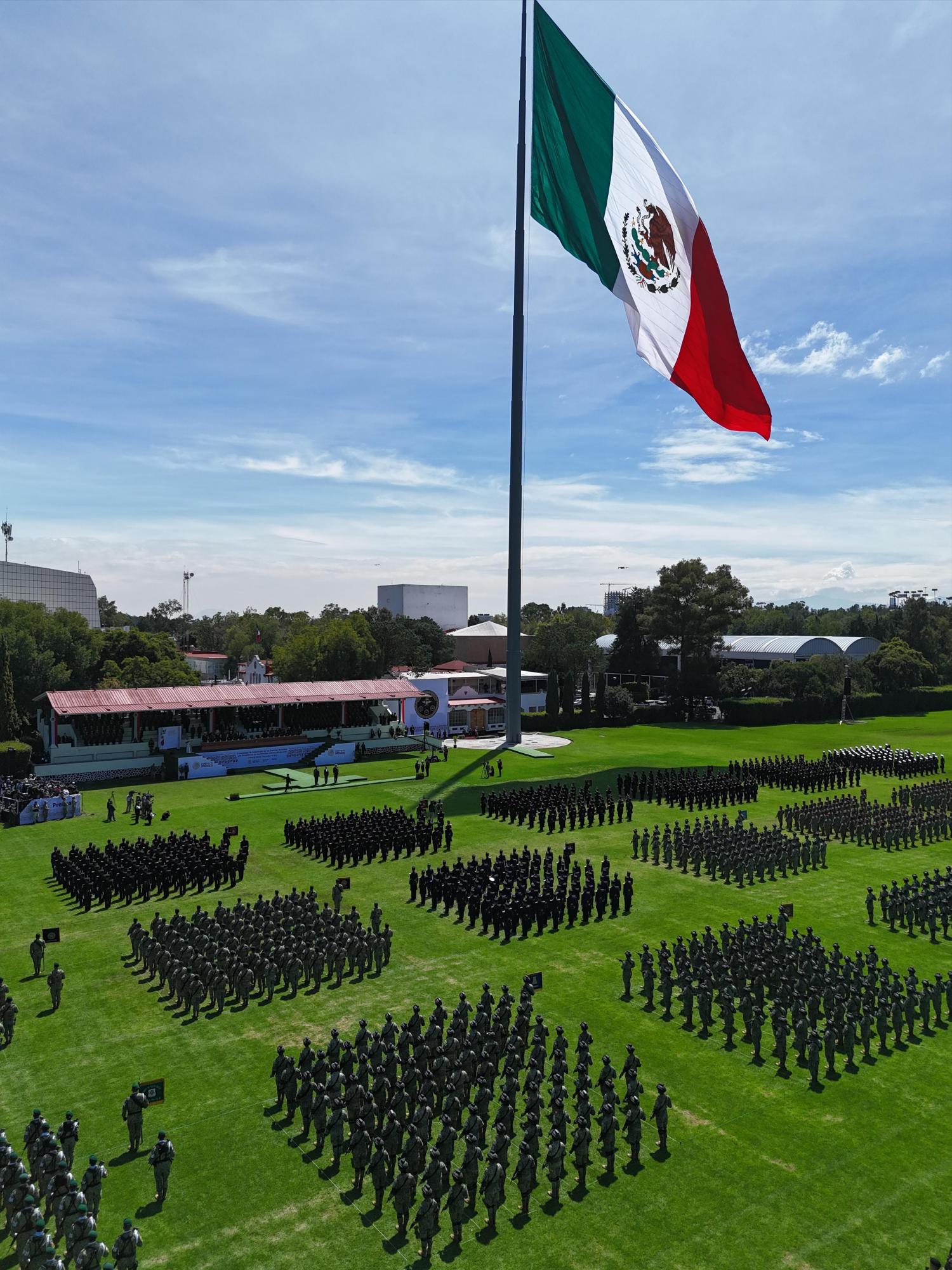 $!Fuerzas Armadas saludan a Claudia Sheinbaum, su primera Comandanta Suprema