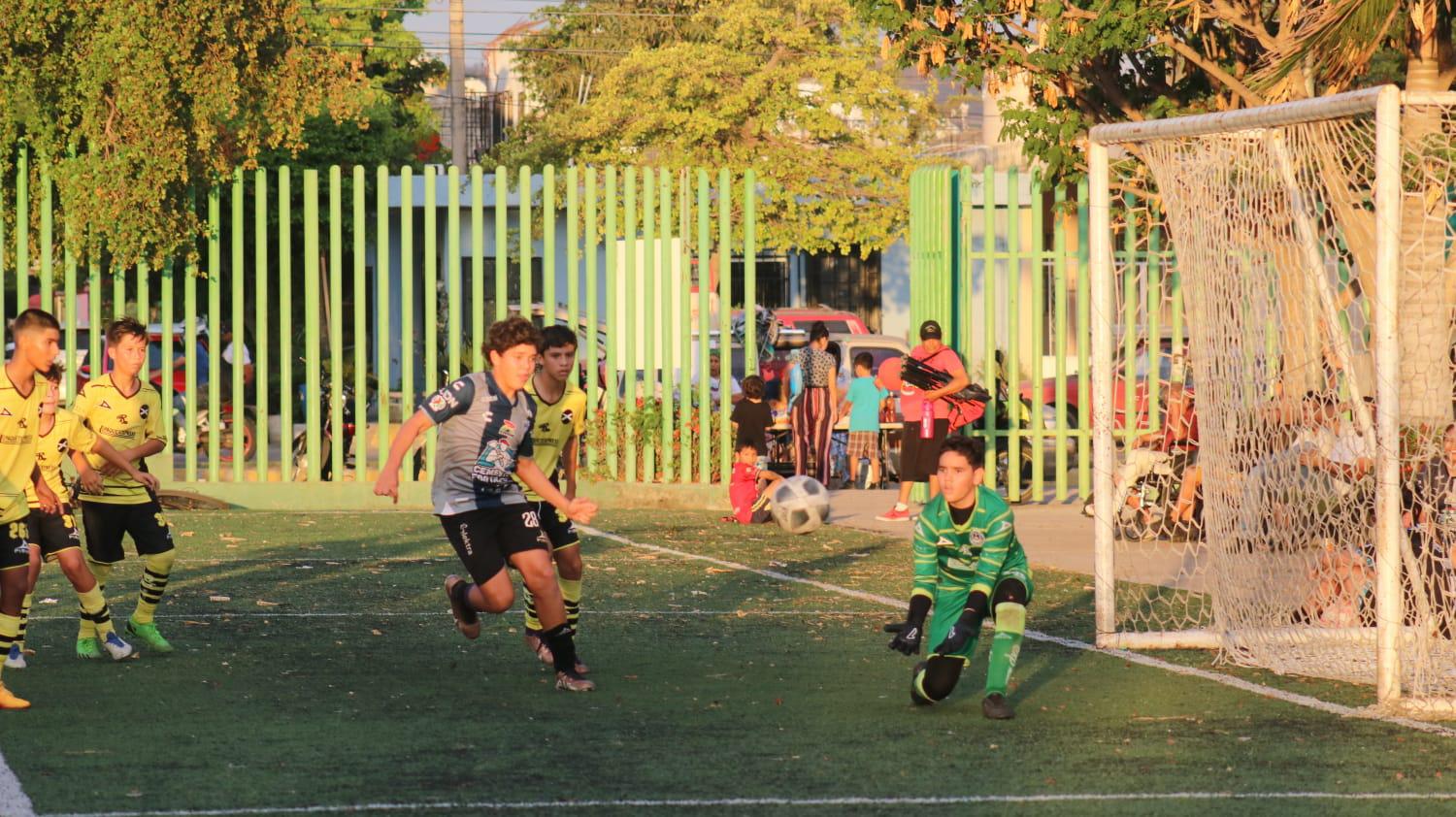 $!Saca la casta Pachuca Mazatlán y se corona en la categoría Juvenil ‘A’ de Liga Imdem de Futbol