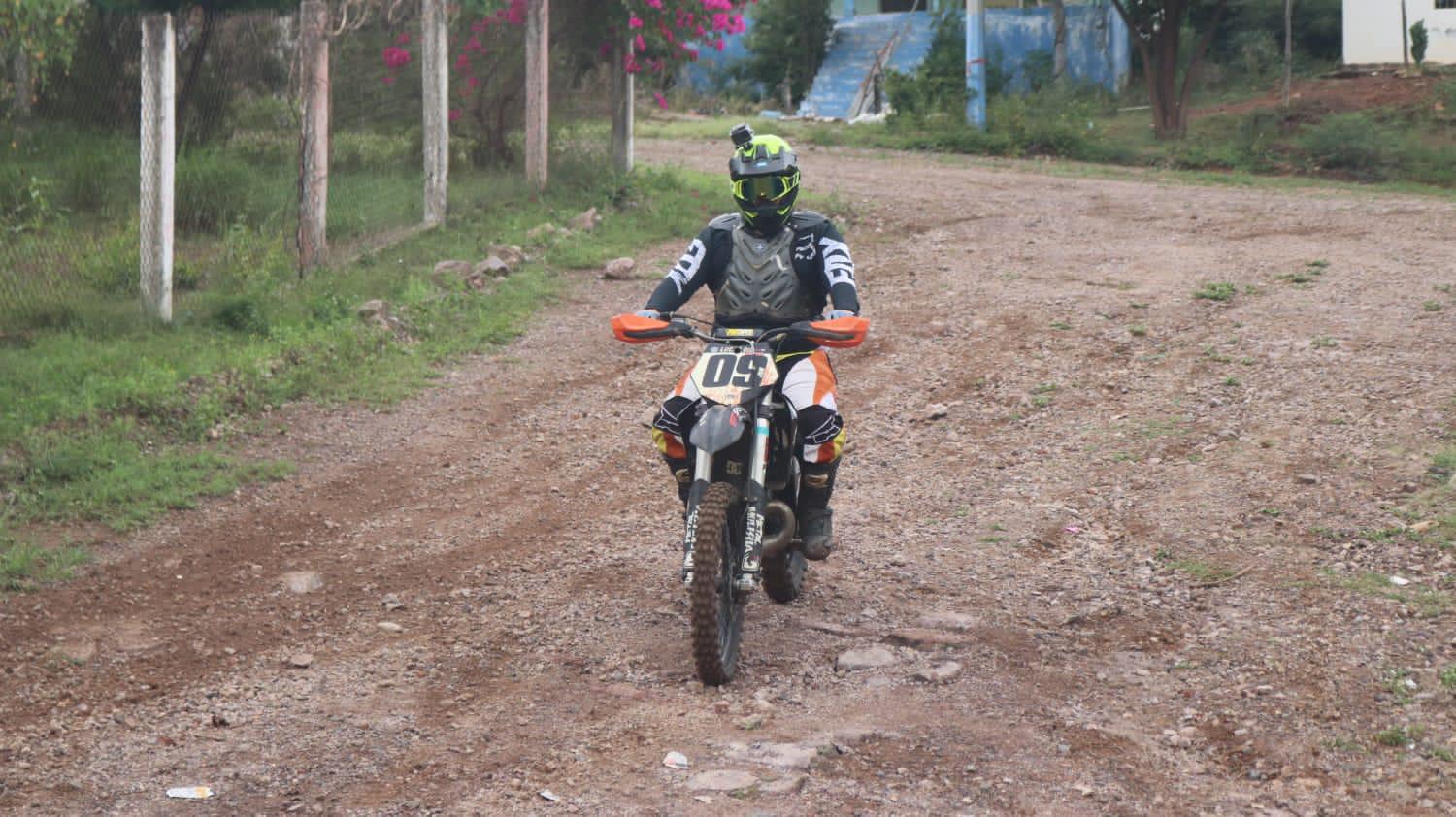 $!Conquistan el Circuito El Armadillo de Motocross