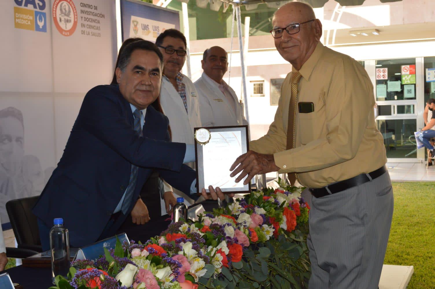 $!Celebra el Centro de Investigación y Docencia en Ciencias de la Salud su 40 aniversario de fundación