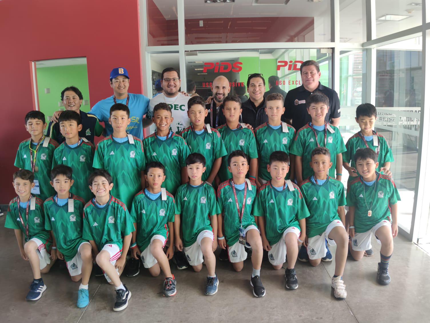 $!Disfrutan en familia selecciones del Panamericano U10 con Jornada Deportiva del Imdec