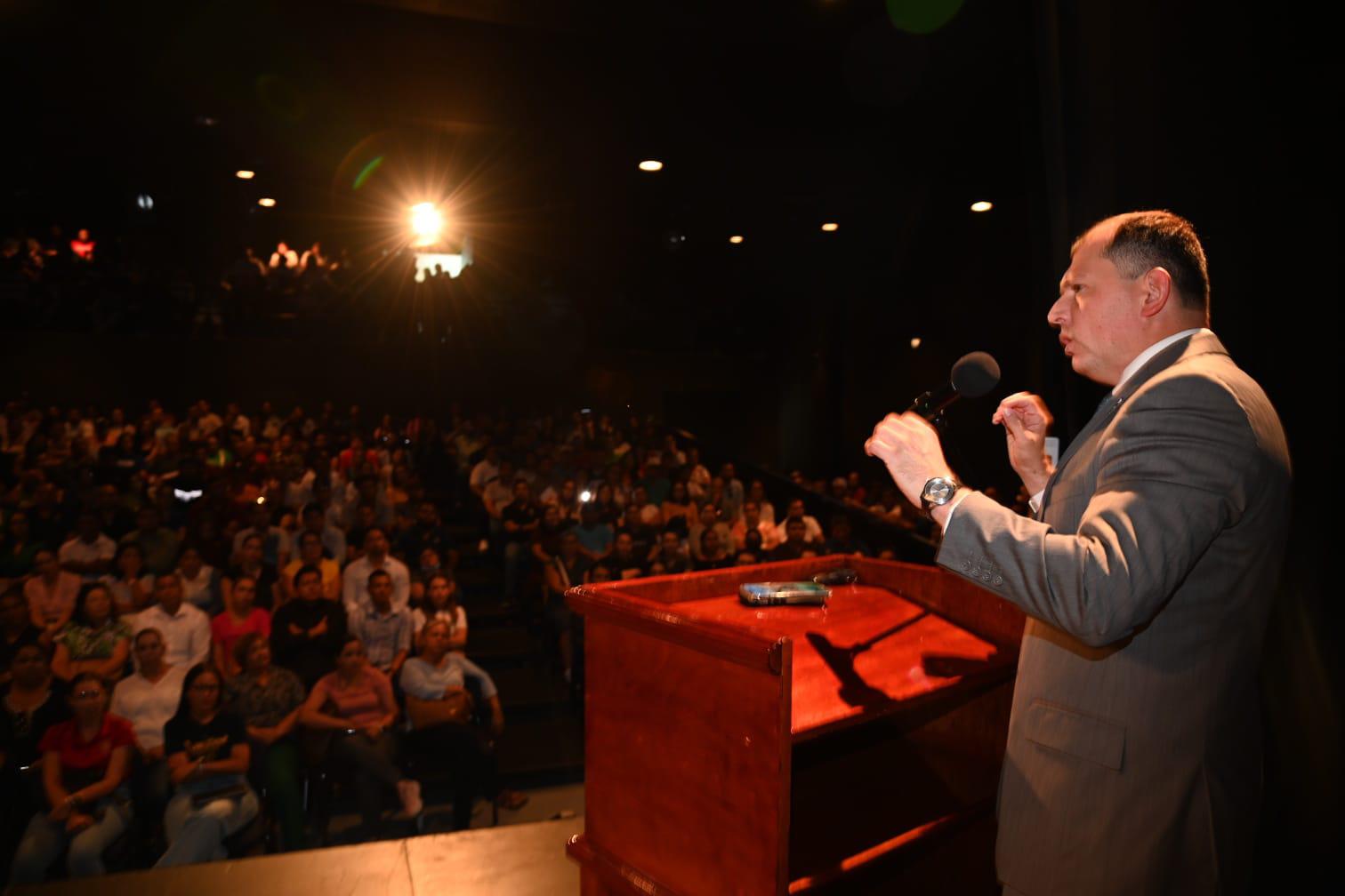 $!Universitarios de Sinaloa se declaran listos para ir al Zócalo a informarle a AMLO caso de la UAS