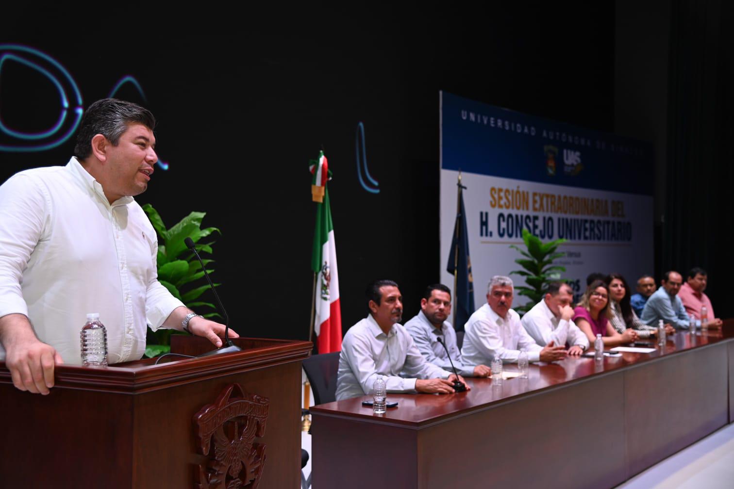 $!Universitarios de Sinaloa se declaran listos para ir al Zócalo a informarle a AMLO caso de la UAS