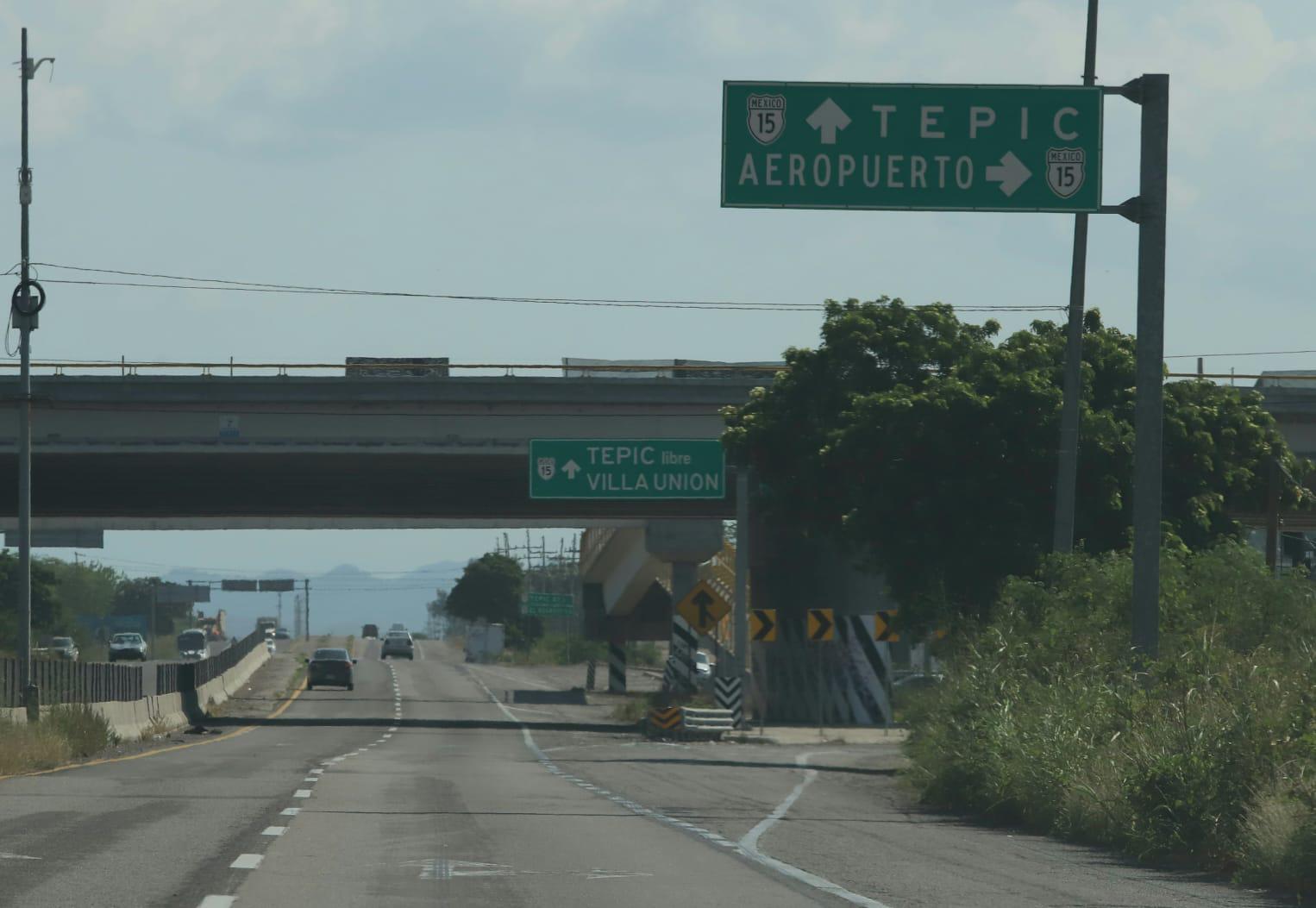 $!Sin mucho patrullaje de seguridad lucen carreteras al sur de Mazatlán y rumbo al aeropuerto