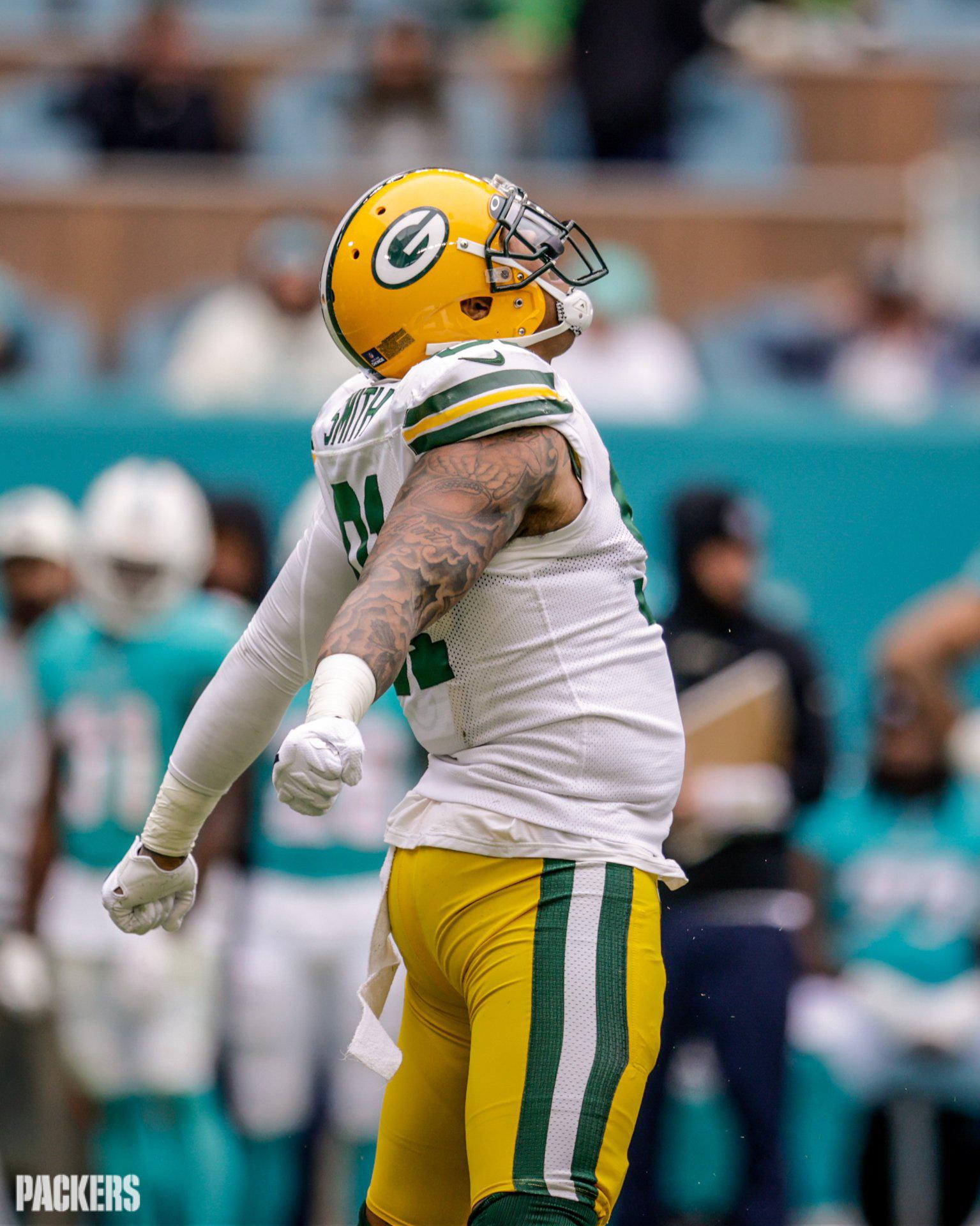 $!Packers derrota a Dolphins para seguir con aspiraciones de playoffs