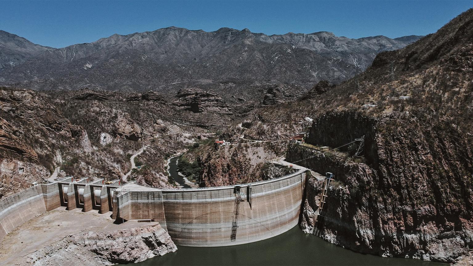 $!Plutarco Elías Calles (El Novillo) es parte del sistema de represas del río Yaqui, que fue desarrollado por el gobierno mexicano para tomar un mayor control de los recursos hídricos en la región.