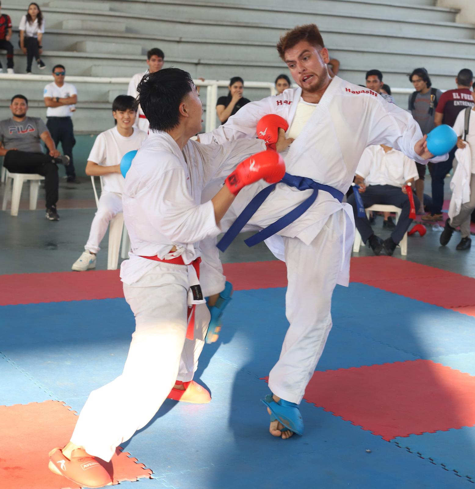 $!Moreno Bautista vuelve a ser la figura de la Copa Noroeste de Karate