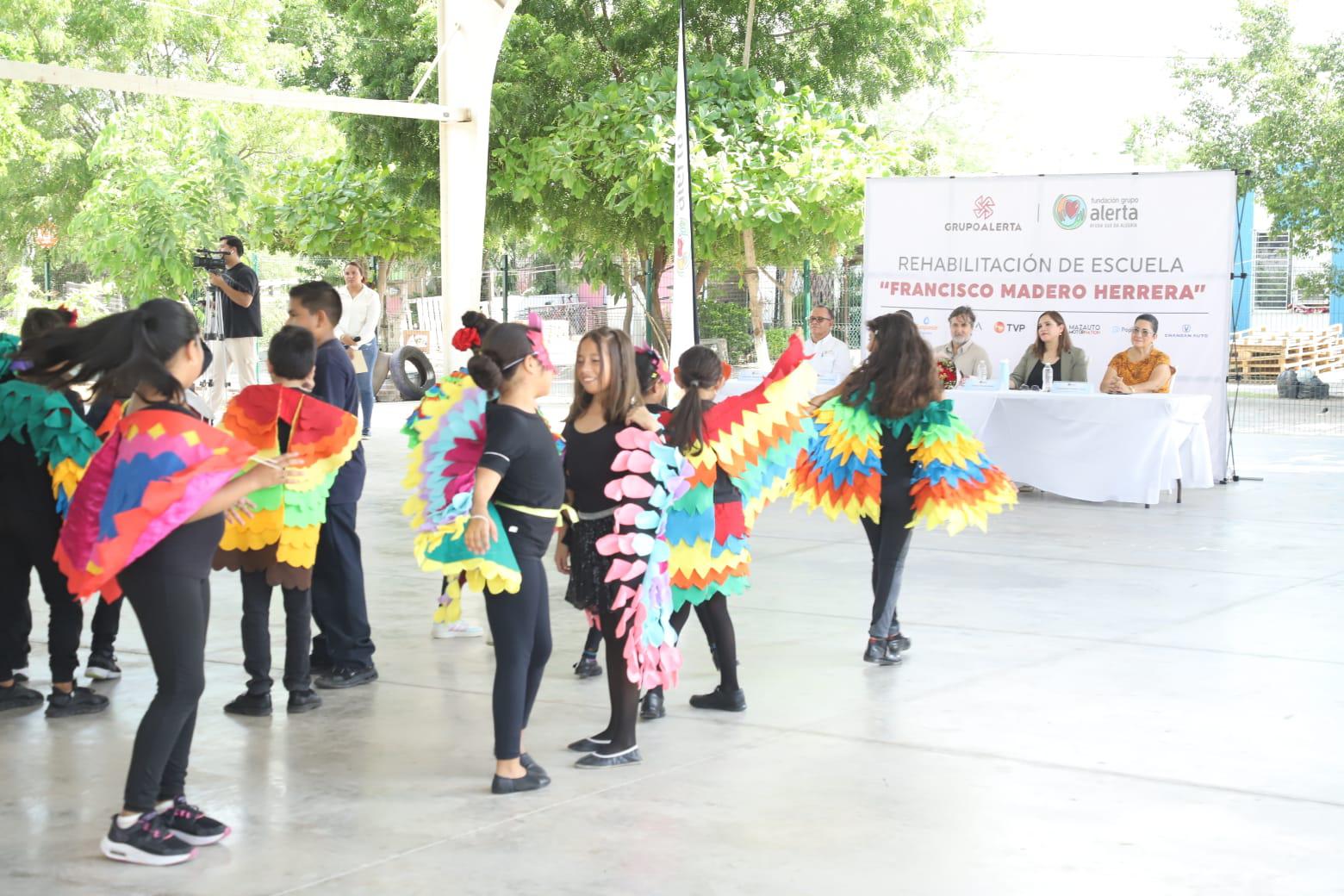 $!Grupo Alerta y su fundación rehabilitan escuela primaria de Santa Fe, en Mazatlán