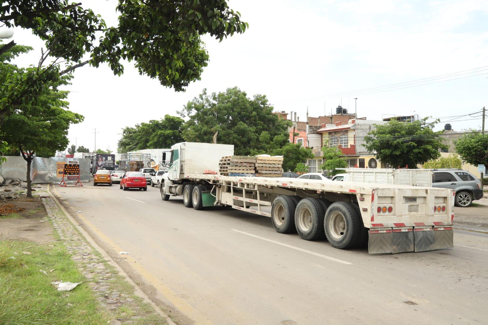 $!Gobierno de Mazatlán intensifica supervisión de obra en el Libramiento Colosio para mitigar caos vial