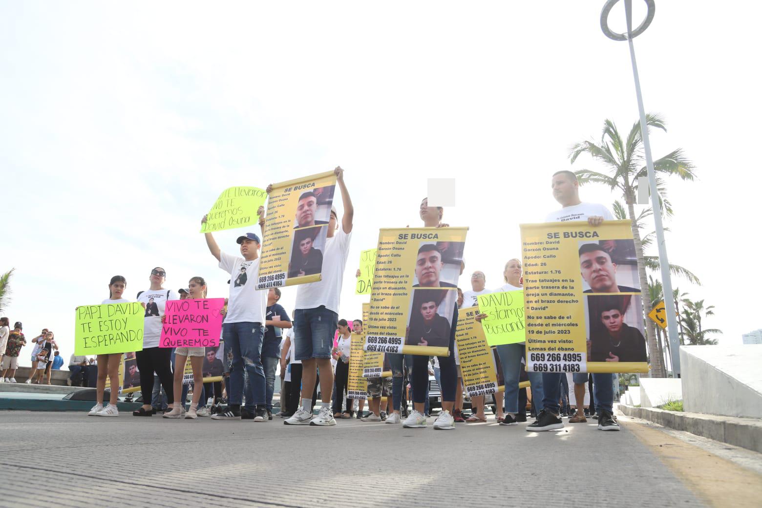 $!Protestan en Mazatlán para exigir que aparezca David, desaparecido el 19 de julio