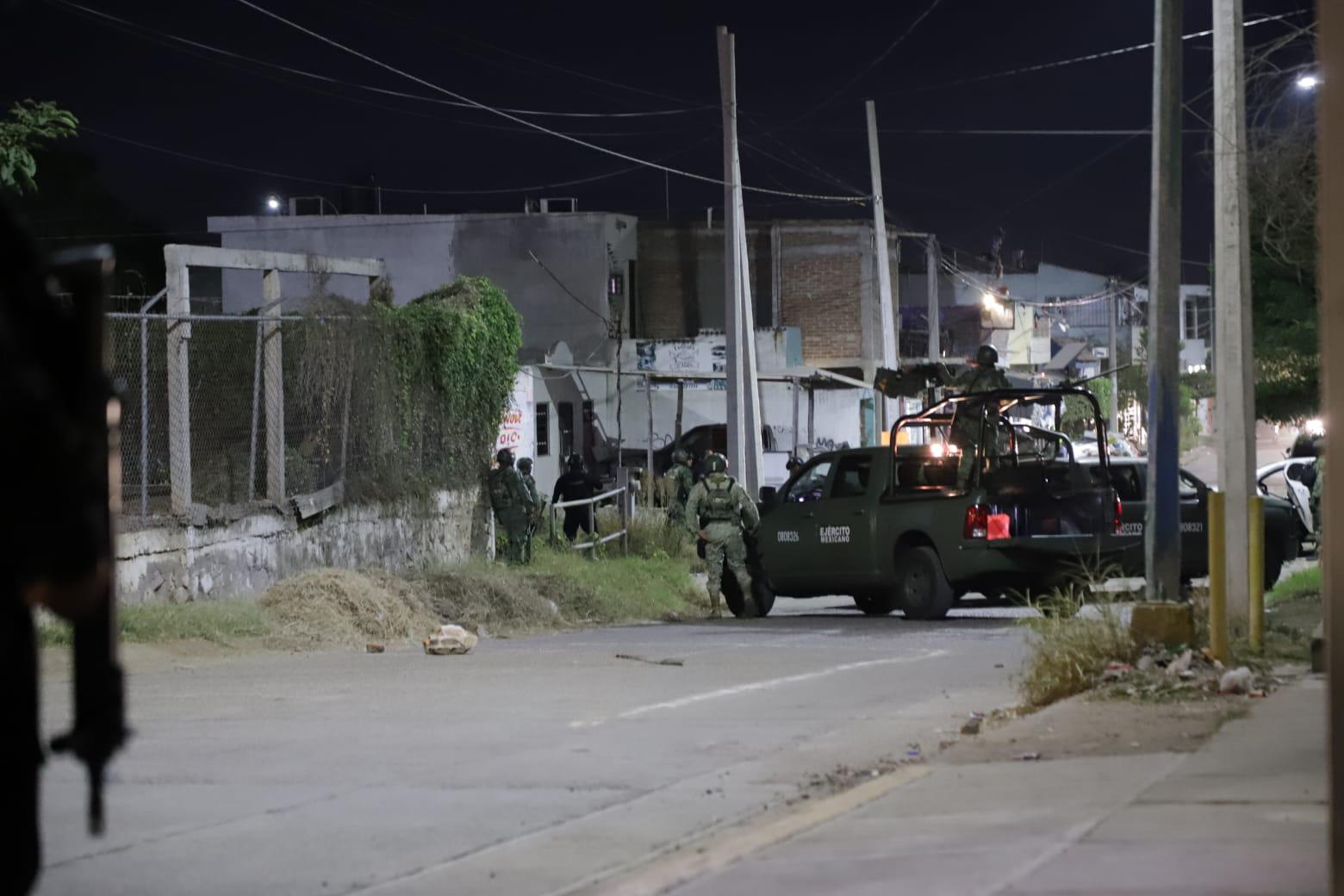 $!Militares repelen agresión de civiles armados en Las Mañanitas, en Mazatlán