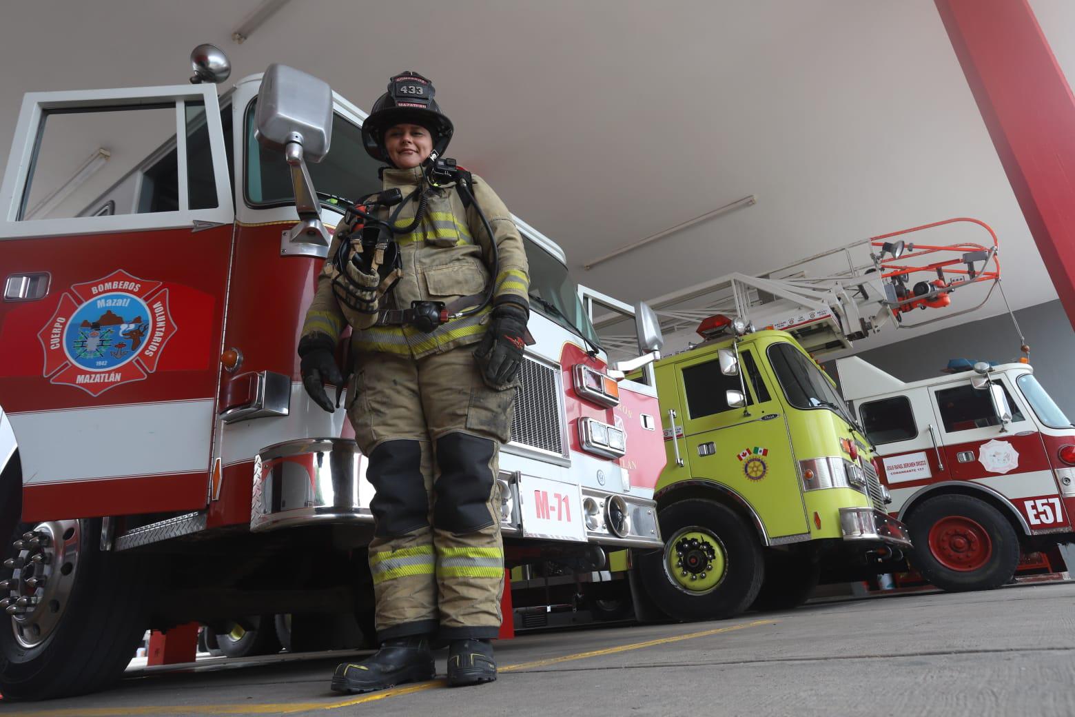 $!Para mí ser bombero es pasión por la humanidad: Martha Laura Pulido Saucedo