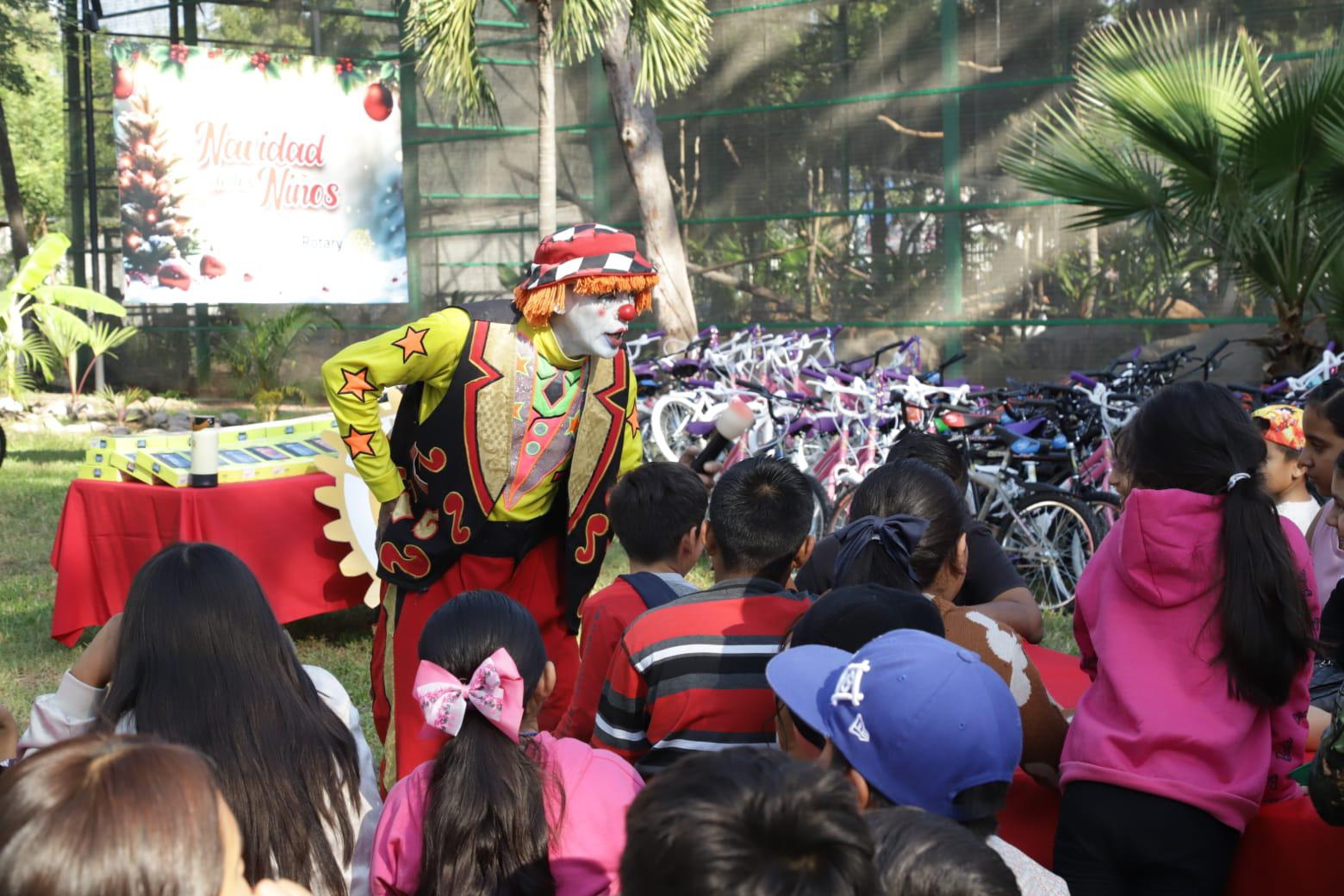 $!Disfrutan de la posada ‘Navidad de los Niños’, organizada por Club Rotario Mazatlán