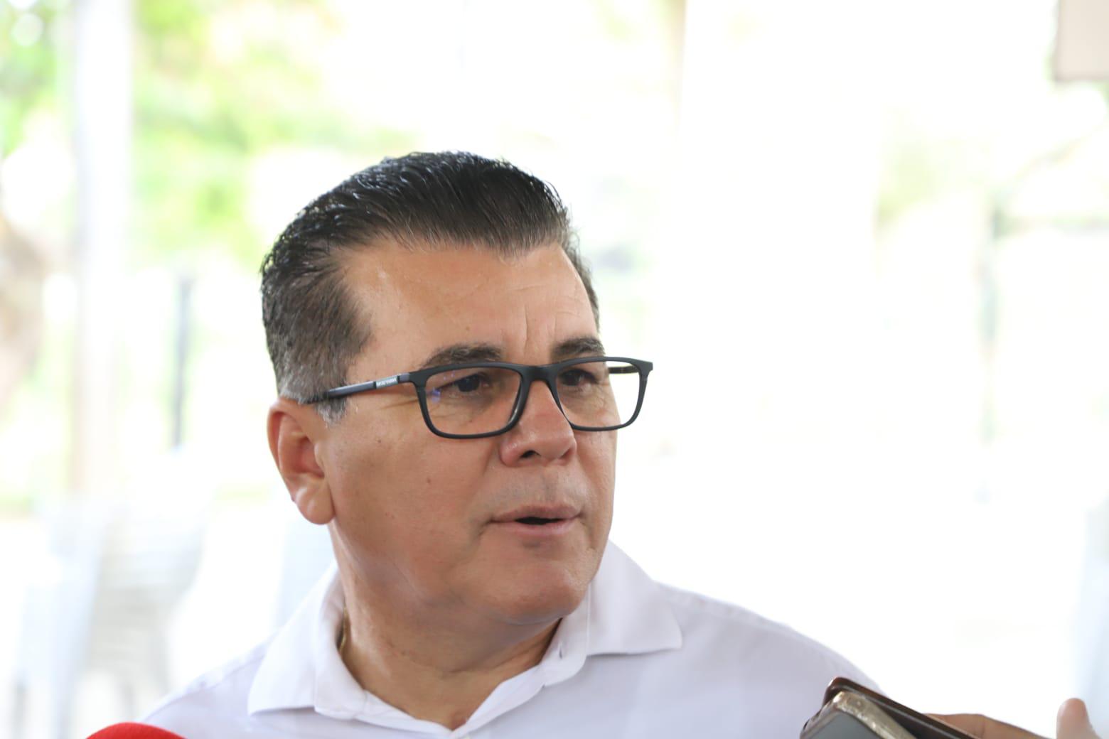 $!Pide Alcalde denunciar a policías de Mazatlán que cometen abusos