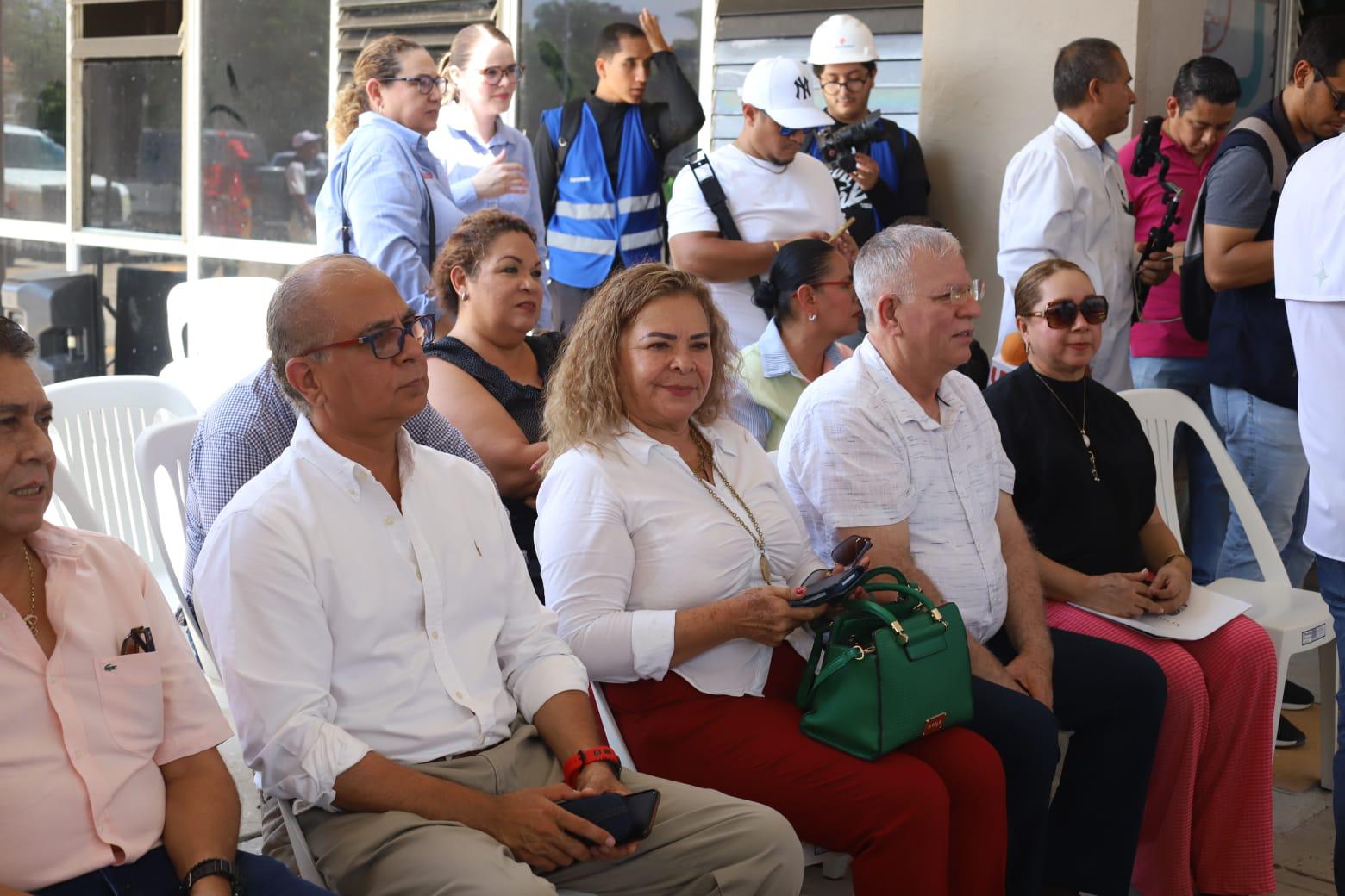 $!Arranca en Mazatlán jornada de atención de ‘El tren de la Salud’ en Mazatlán