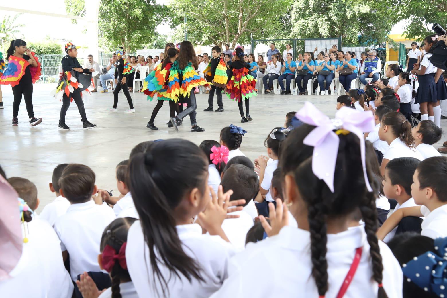 $!Grupo Alerta y su fundación rehabilitan escuela primaria de Santa Fe, en Mazatlán