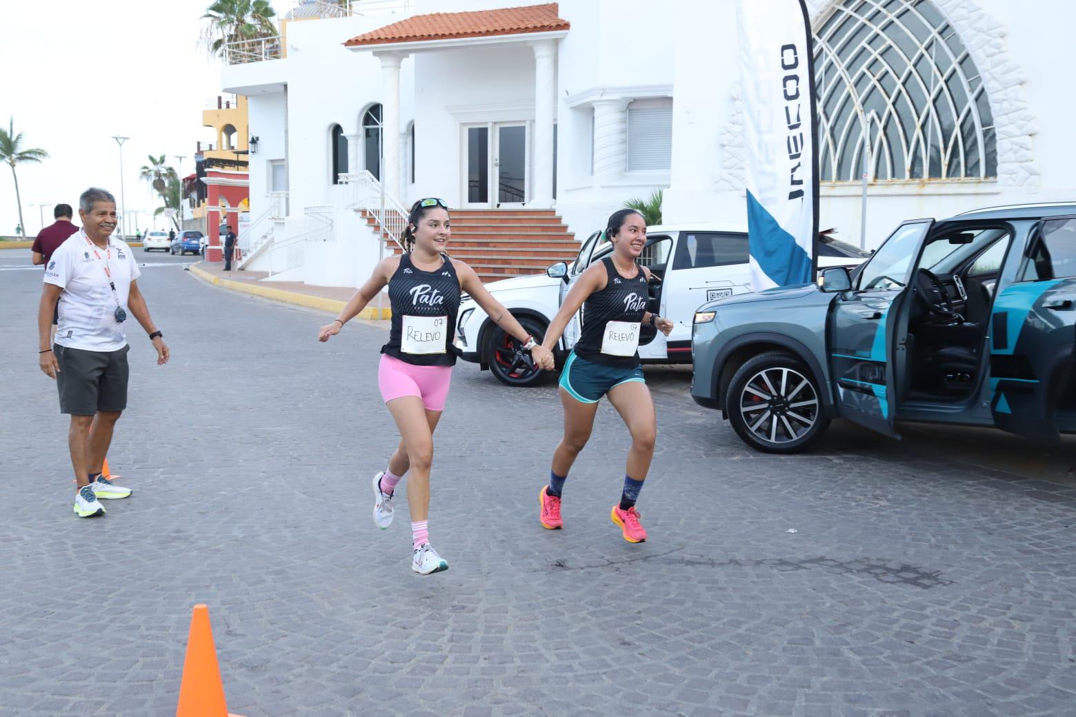 $!Exhiben poderío en Carrera Imperium, en Olas Altas