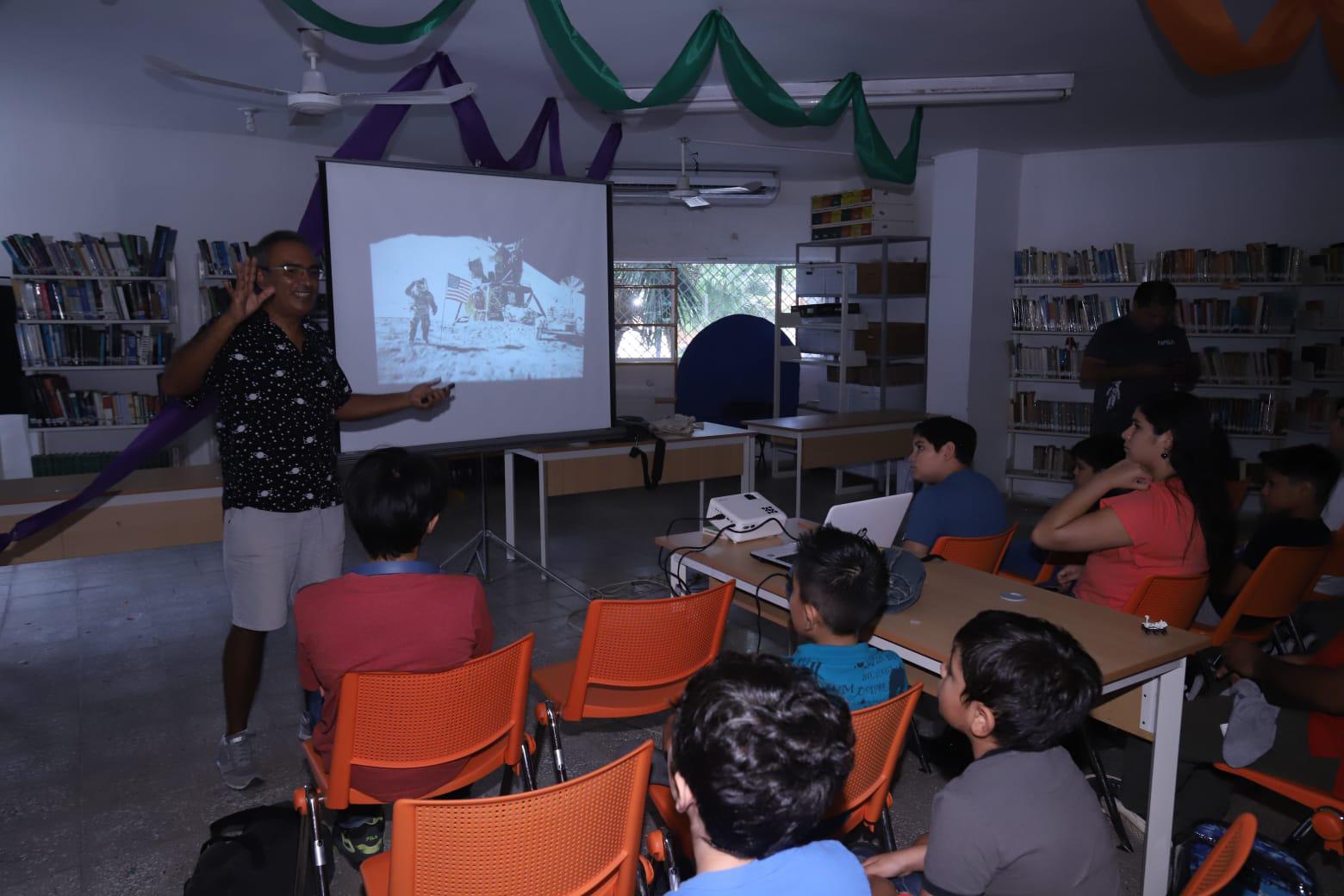 $!Imparten charla y taller de cohetes hidropropulsados a niños en Mazatlán