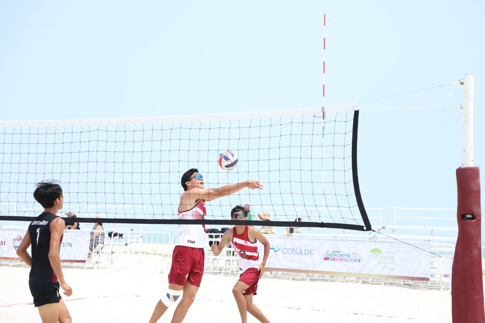 $!Logra Sinaloa 11 triunfos en voleibol de playa de Nacionales Conade