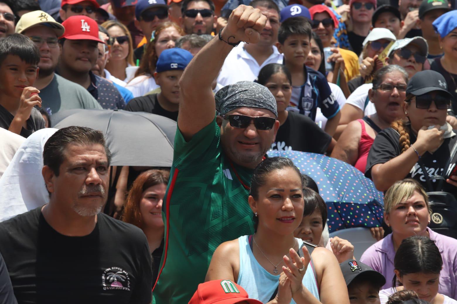 $!La Colonia Montuosa celebra una medalla de plata histórica para Mazatlán