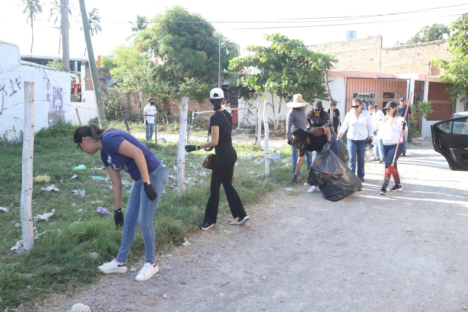 $!Llega a Colonia 12 de Mayo jornada de limpieza comunitaria de Jumapam