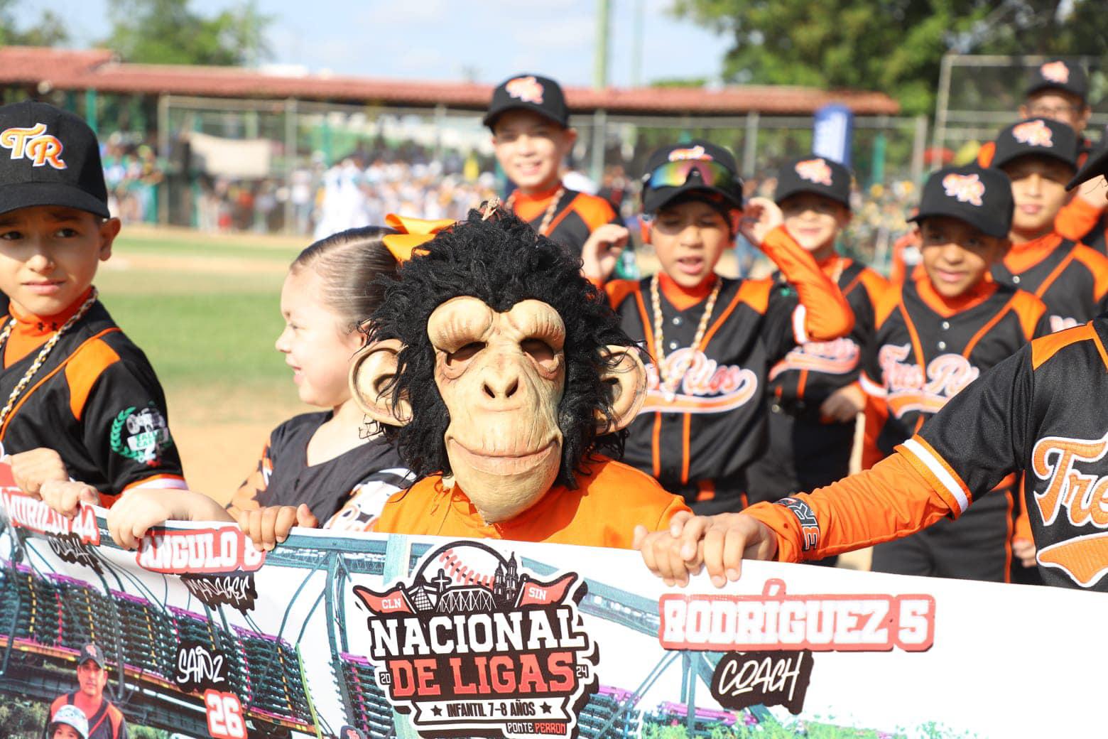 $!Se inaugura en Culiacán el Nacional Pingüica de Beisbol