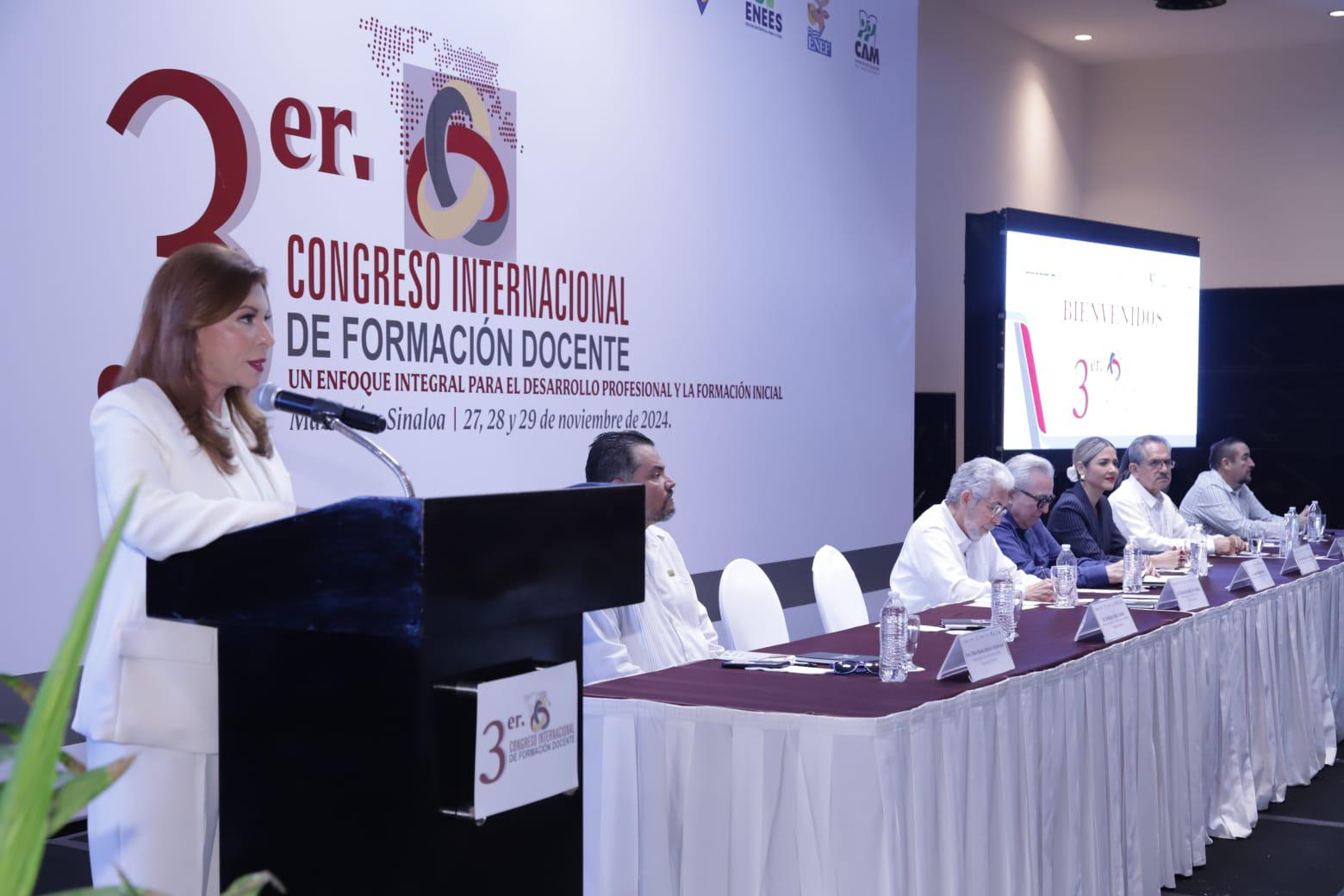 $!Inauguran Tercer Congreso Internacional de Formación Docente, en Mazatlán