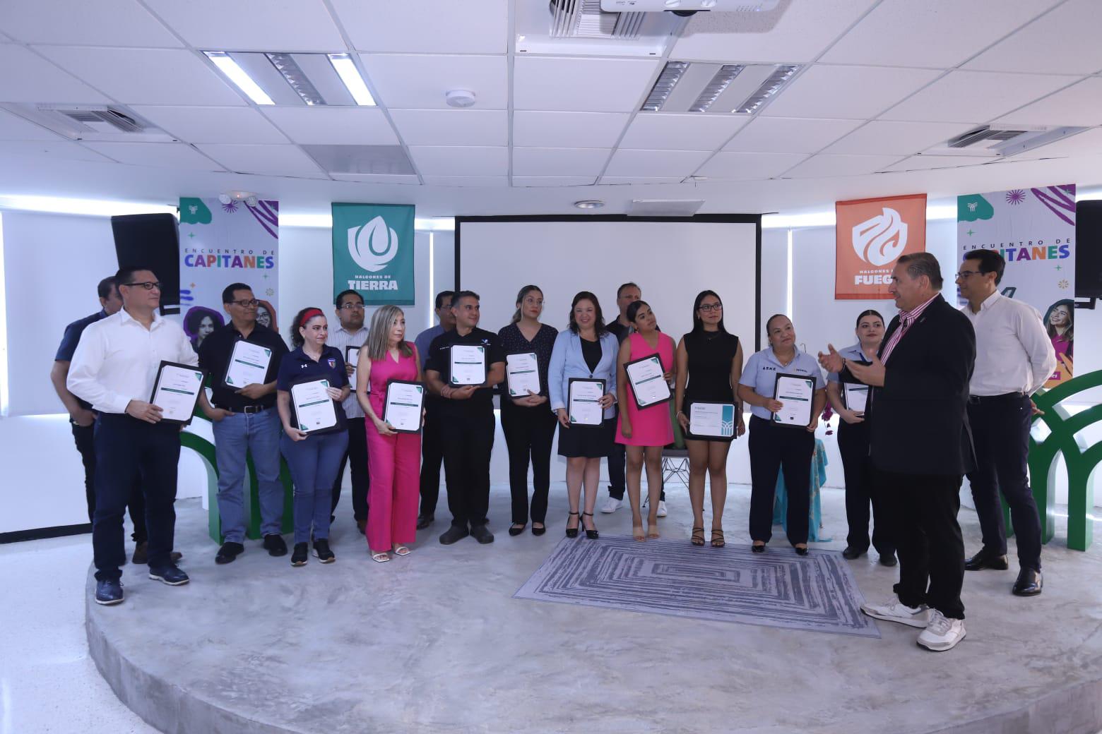 $!Realizan Ceremonia Orgullo de entrega del Certificado en Psicología Positiva de Skilling Center, en Tecmilenio