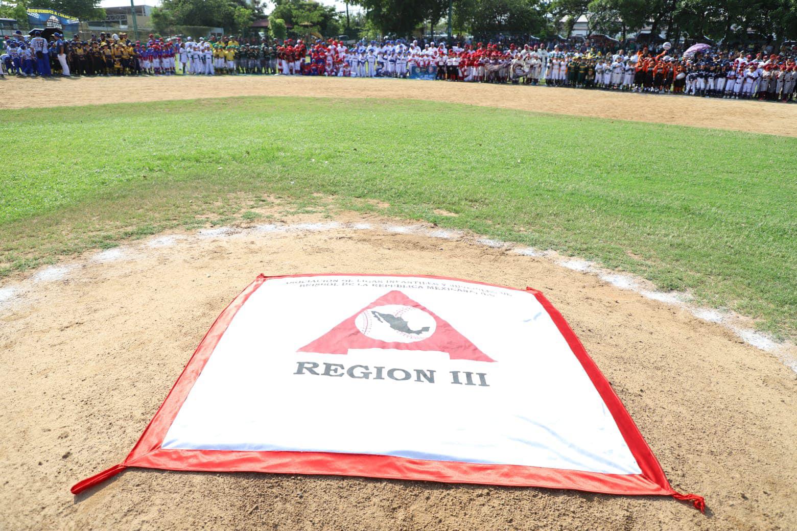 $!Se inaugura en Culiacán el Nacional Pingüica de Beisbol