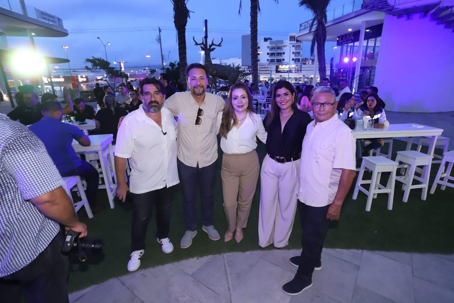 $!Presentan avances de plaza comercial Punto Laguna