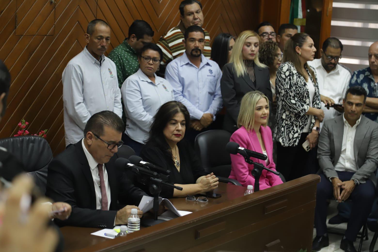 $!Rinde Estrella Palacios protesta como Presidenta Municipal de Mazatlán