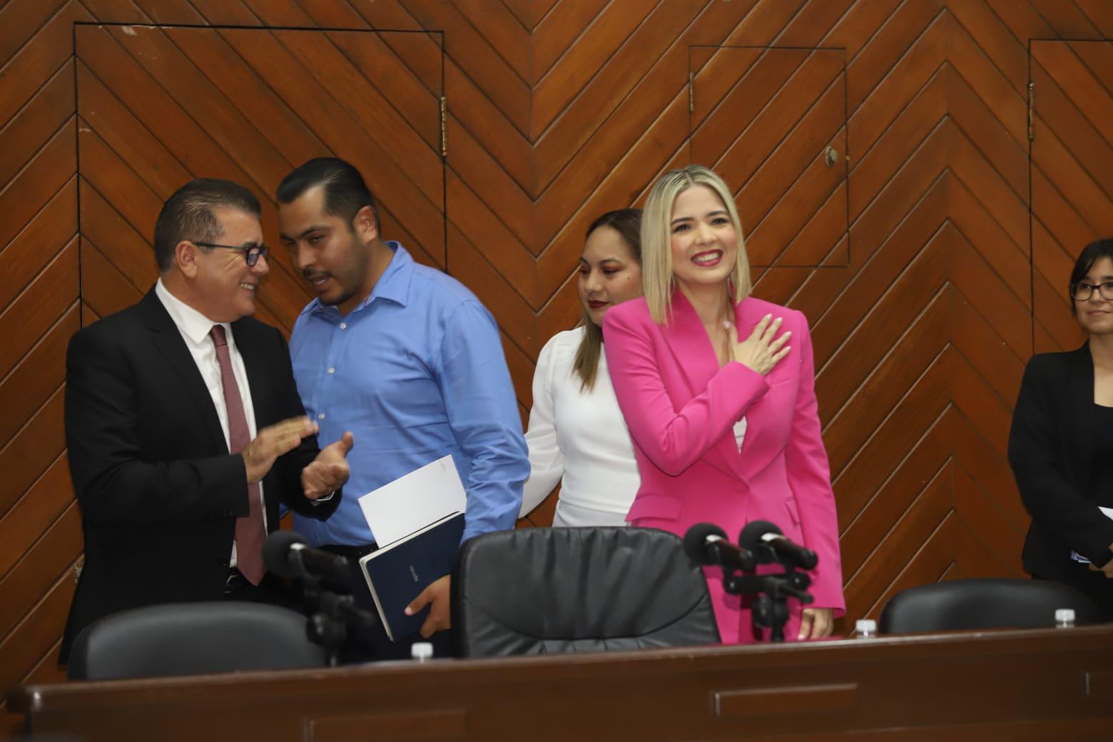 $!Rinde Estrella Palacios protesta como Presidenta Municipal de Mazatlán