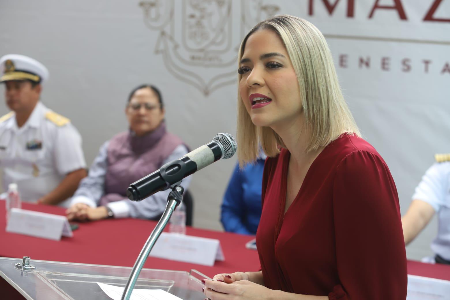 $!Celebran Lunes Cívico en jardín de niños del Centro de Mazatlán