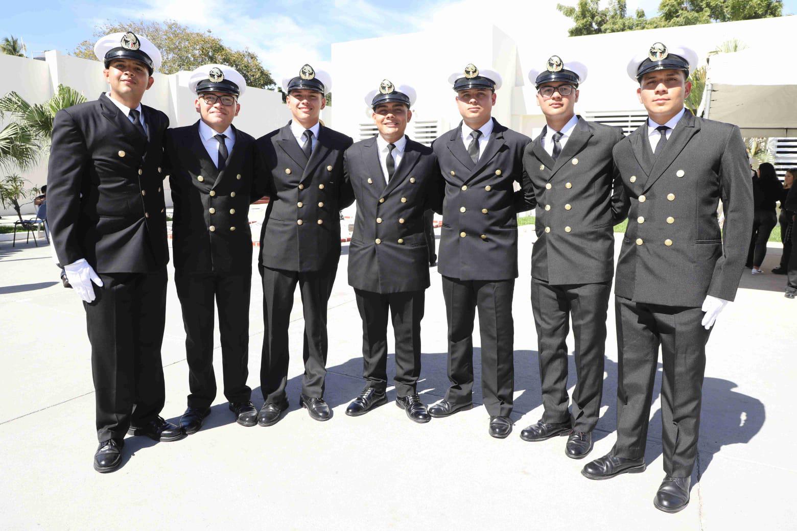 $!Asisten a celebración de la Escuela Náutica Mercante de Mazatlán