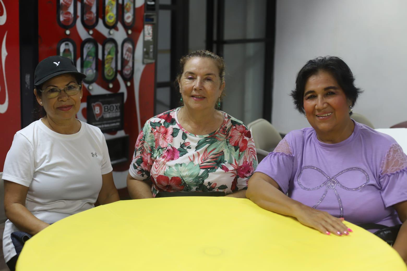 $!María Teresa Acosta, Silvia Yolanda Lizárraga y Sandra Luz Ríos.