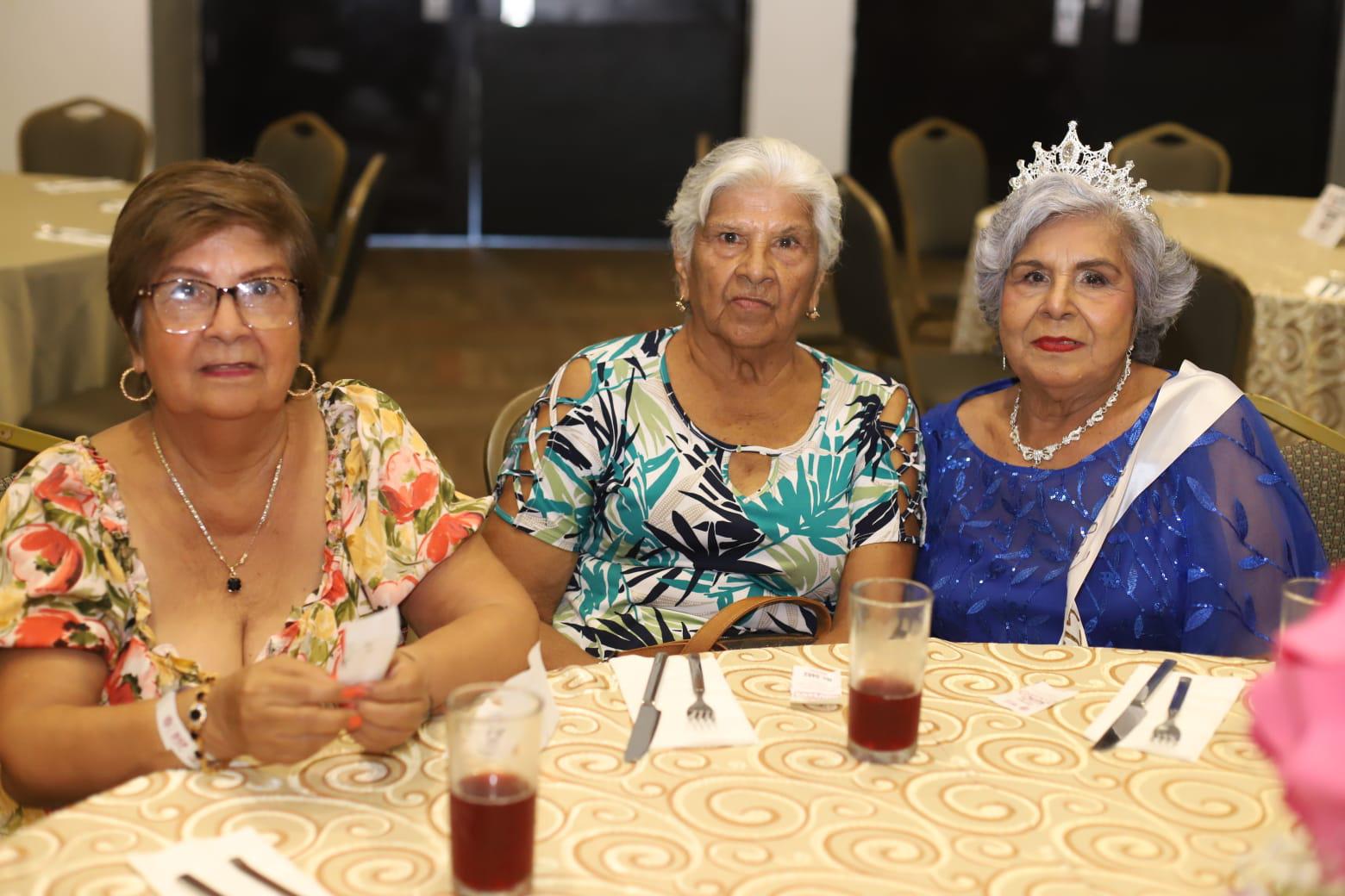 $!Antonia, Bertha y Natividad Villalobos.