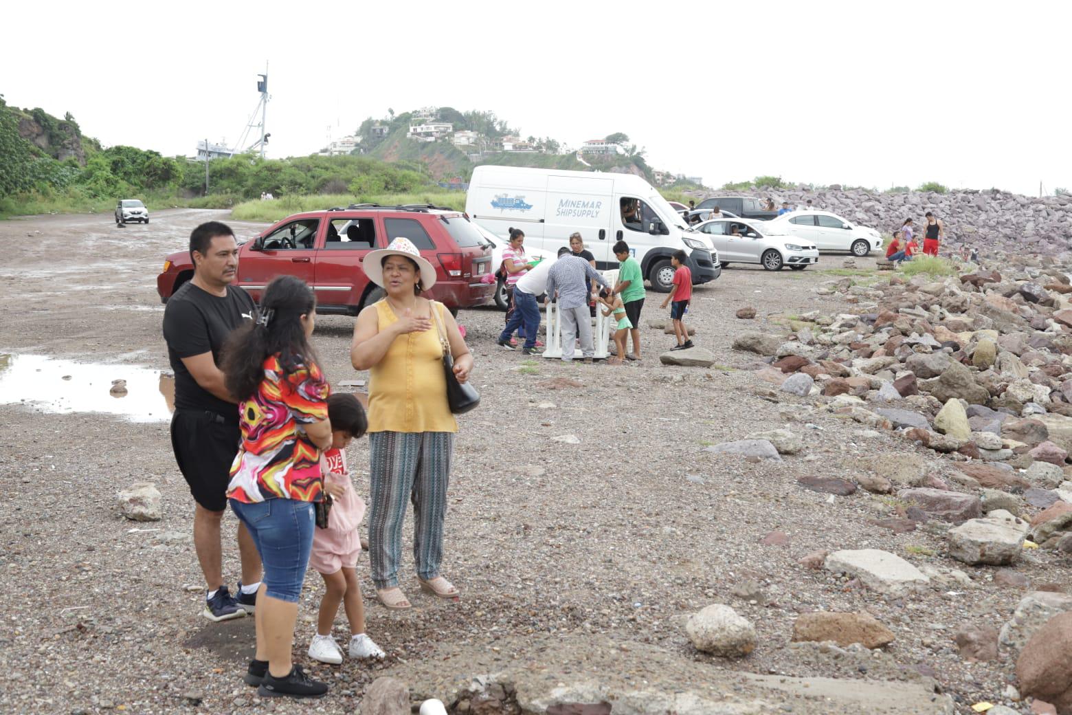 $!Cierran el Faro de Mazatlán por las lluvias para evitar accidentes