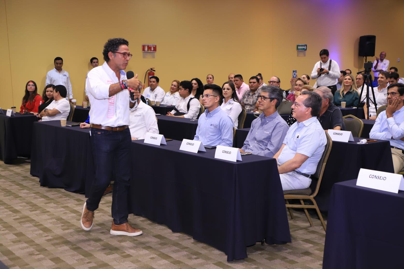 $!Firman candidatos de Fuerza y Corazón propuestas por un desarrollo inclusivo en Mazatlán y Sinaloa